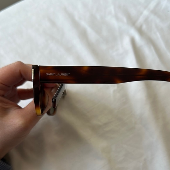 Saint Laurent Brown Tortoise Sunglasses - Picture 4 of 5